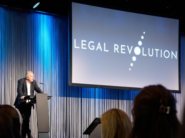LR2026 017