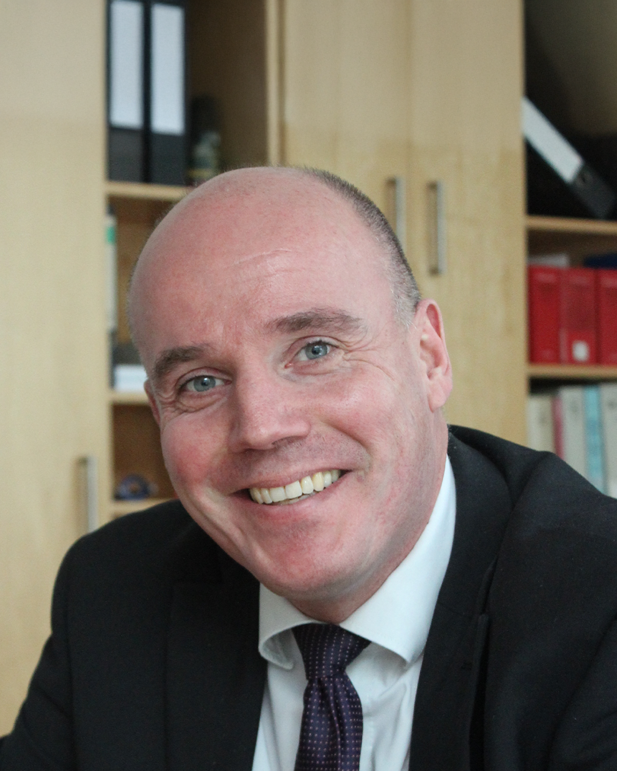 Dr. Ralph Guise-Rübe